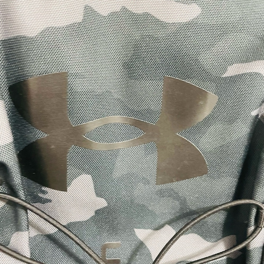 Under Armour Black and Gray Camo Backpack - Picture 3 of 10